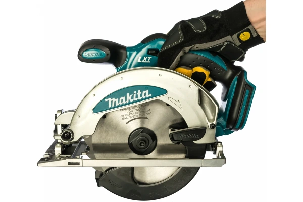 Аккумуляторная дисковая пила MAKITA DSS610Z