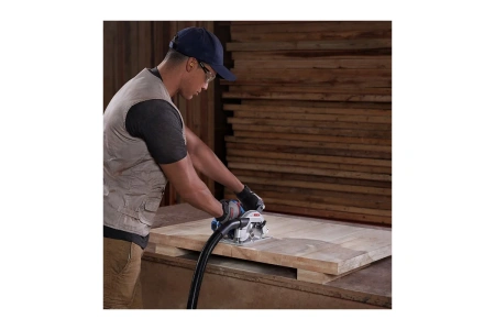 Дисковая пила Bosch GKS 600, 1200Вт, диск 165 мм