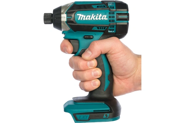 Аккумуляторный шуруповерт (винтоверт) MakIta, 18 В